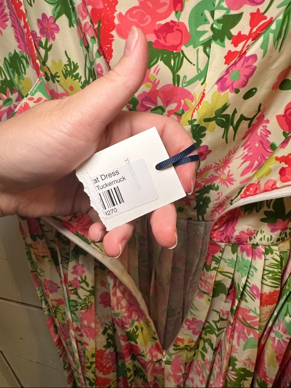 Tuckernuck Fiora Floral Pleat Dress - Picture 9 of 12